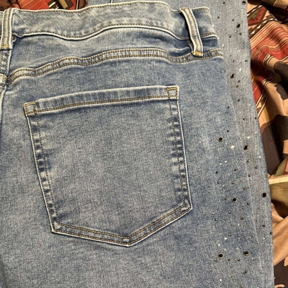 738. Lane Bryant Light Blue Straight Leg Jeans with rhinestone studs size 20